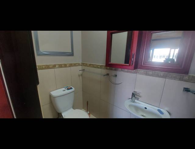 1 BEDROOM APARTMENT FOR SALE IN NEW TOWN CENTRE